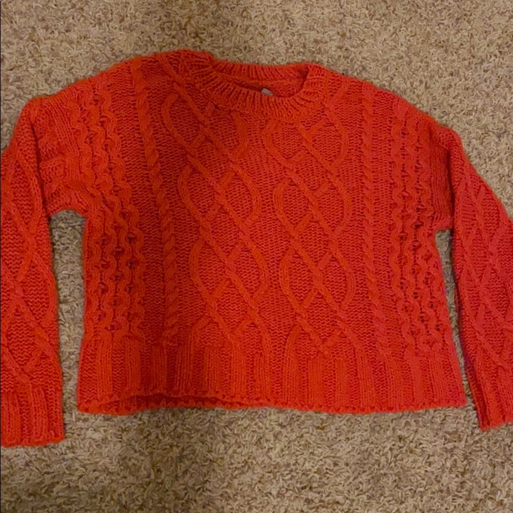 Ref sweater